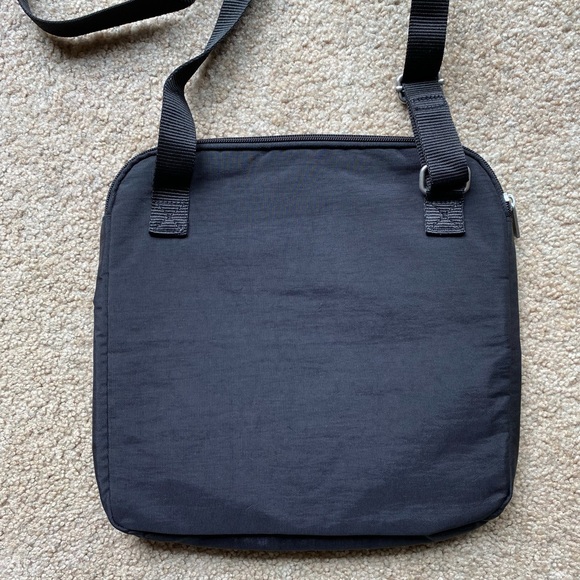 Baggallini Crossbody Bag - Picture 7 of 13